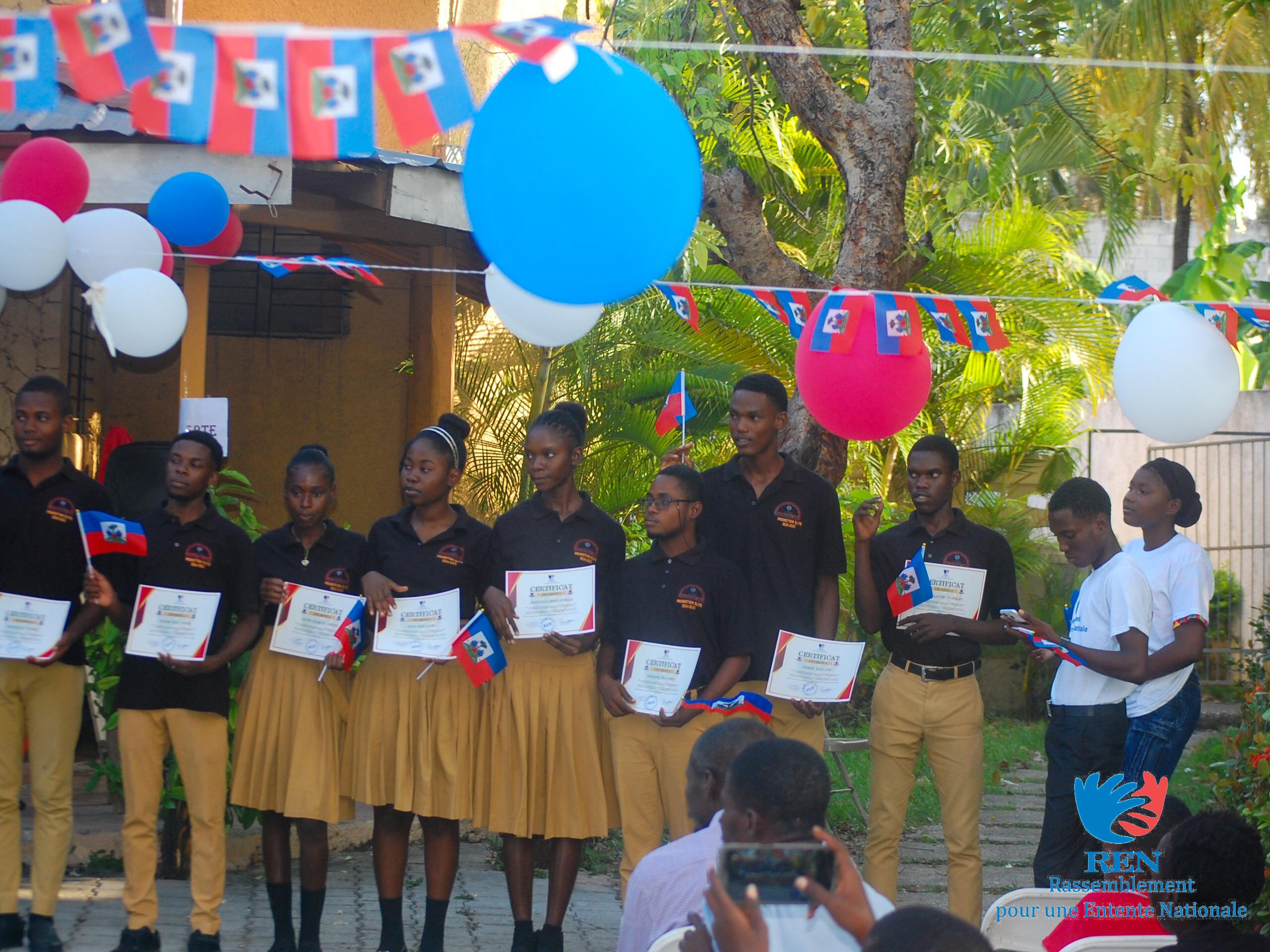 REMISE CERTIFICAT CROIX DES BOUQUETS - IMG 20250526 WA0099