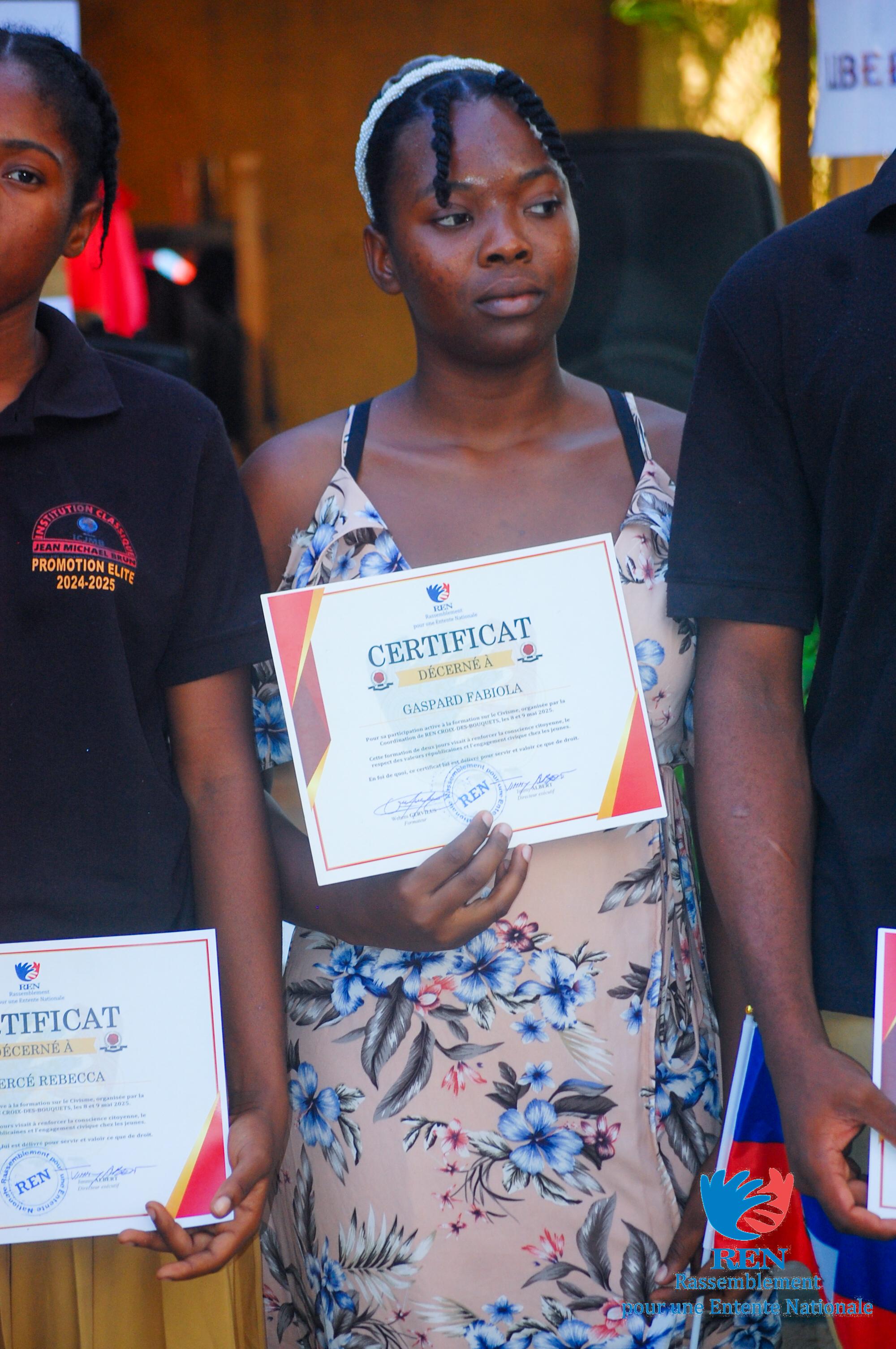 REMISE CERTIFICAT CROIX DES BOUQUETS - IMG 20250526 WA0101
