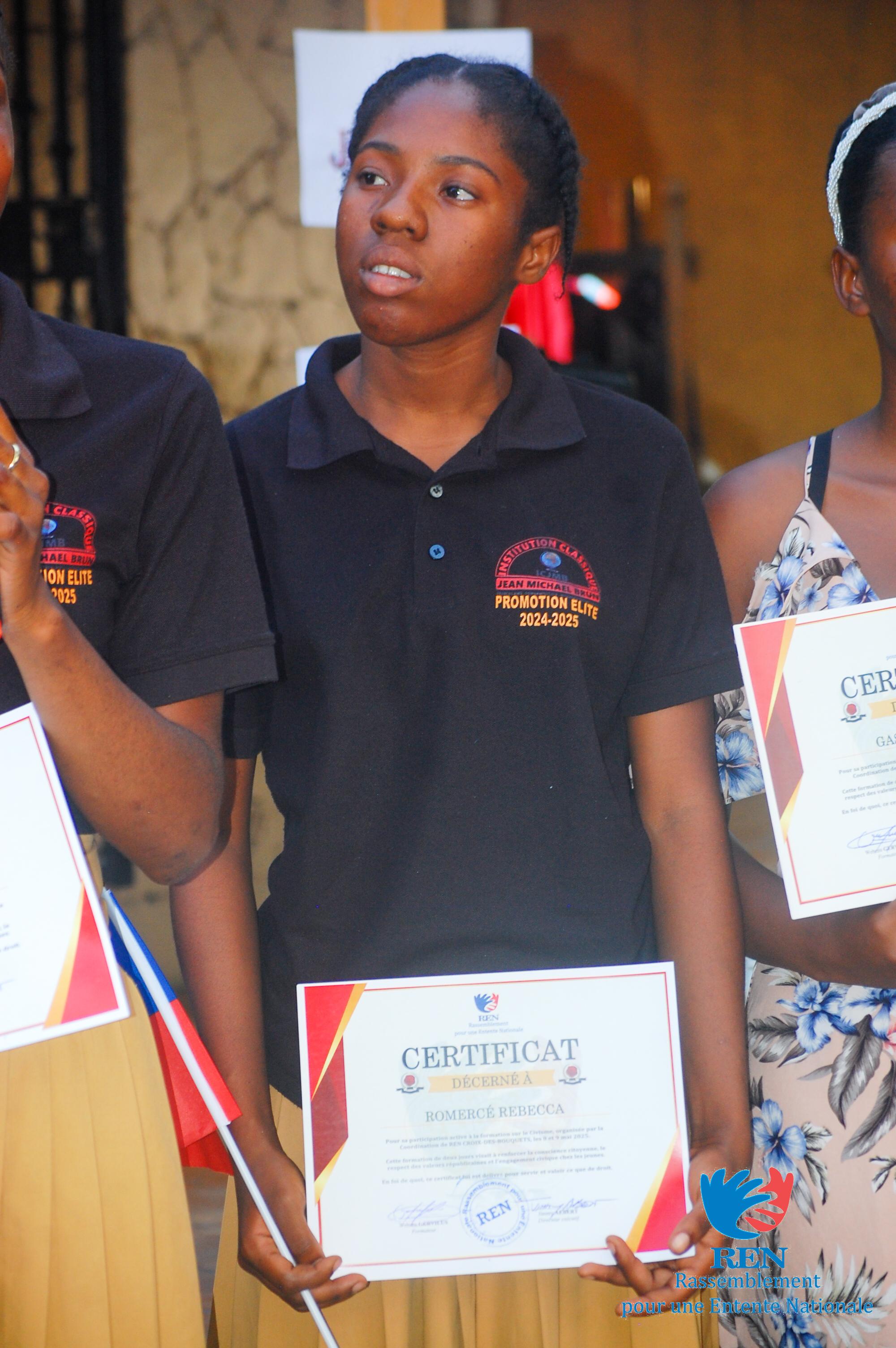 REMISE CERTIFICAT CROIX DES BOUQUETS - IMG 20250526 WA0103