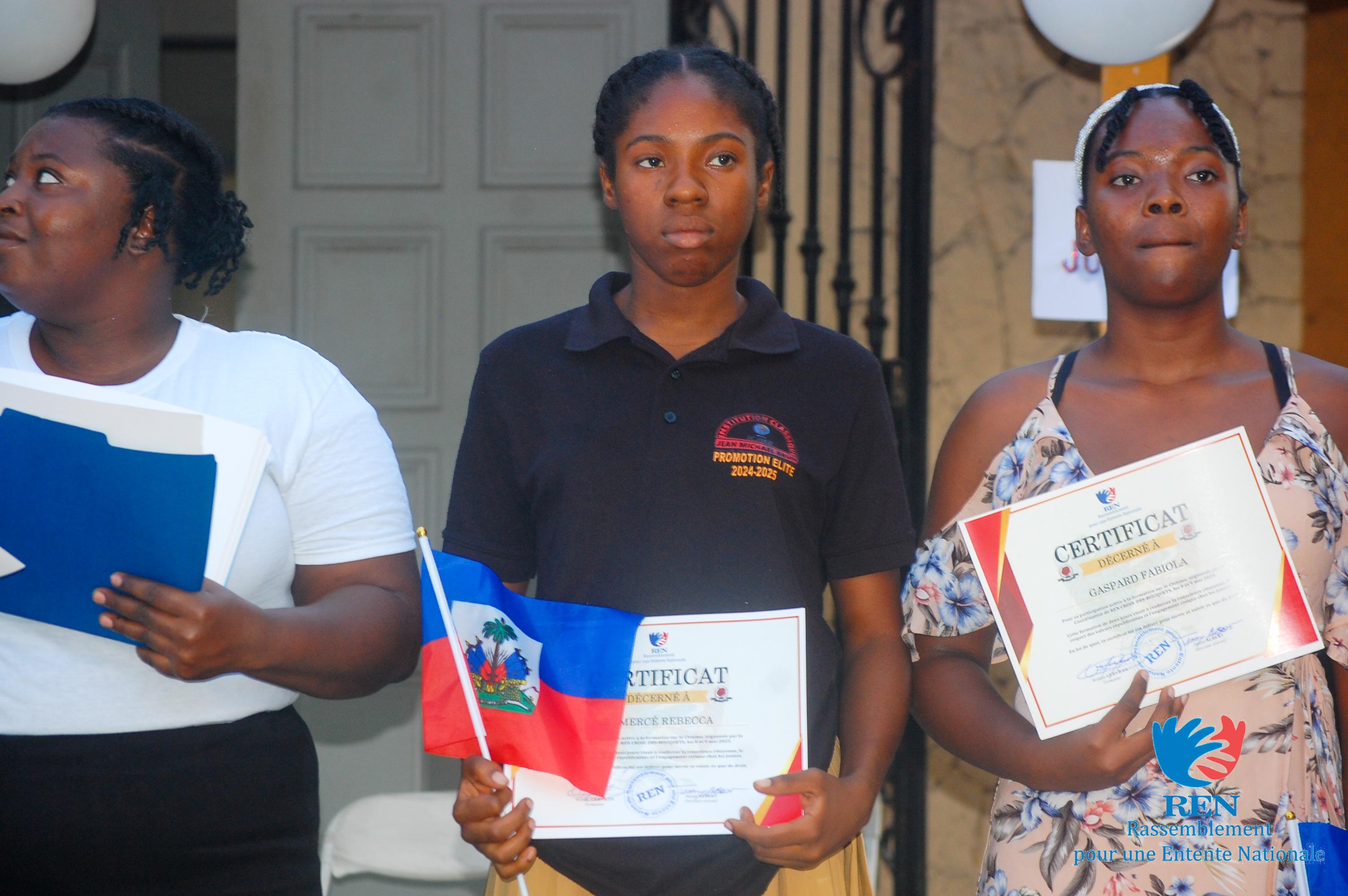REMISE CERTIFICAT CROIX DES BOUQUETS - IMG 20250526 WA0104